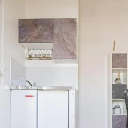 Colbert 541 Hypercentre - Ideal Couple & Pro - Wifi Haut Debit - Gare, Cathedrale, Commerces, Restaurants & Transports En Commun A Moins De 10 Minutes A Pied Reims Exterior photo