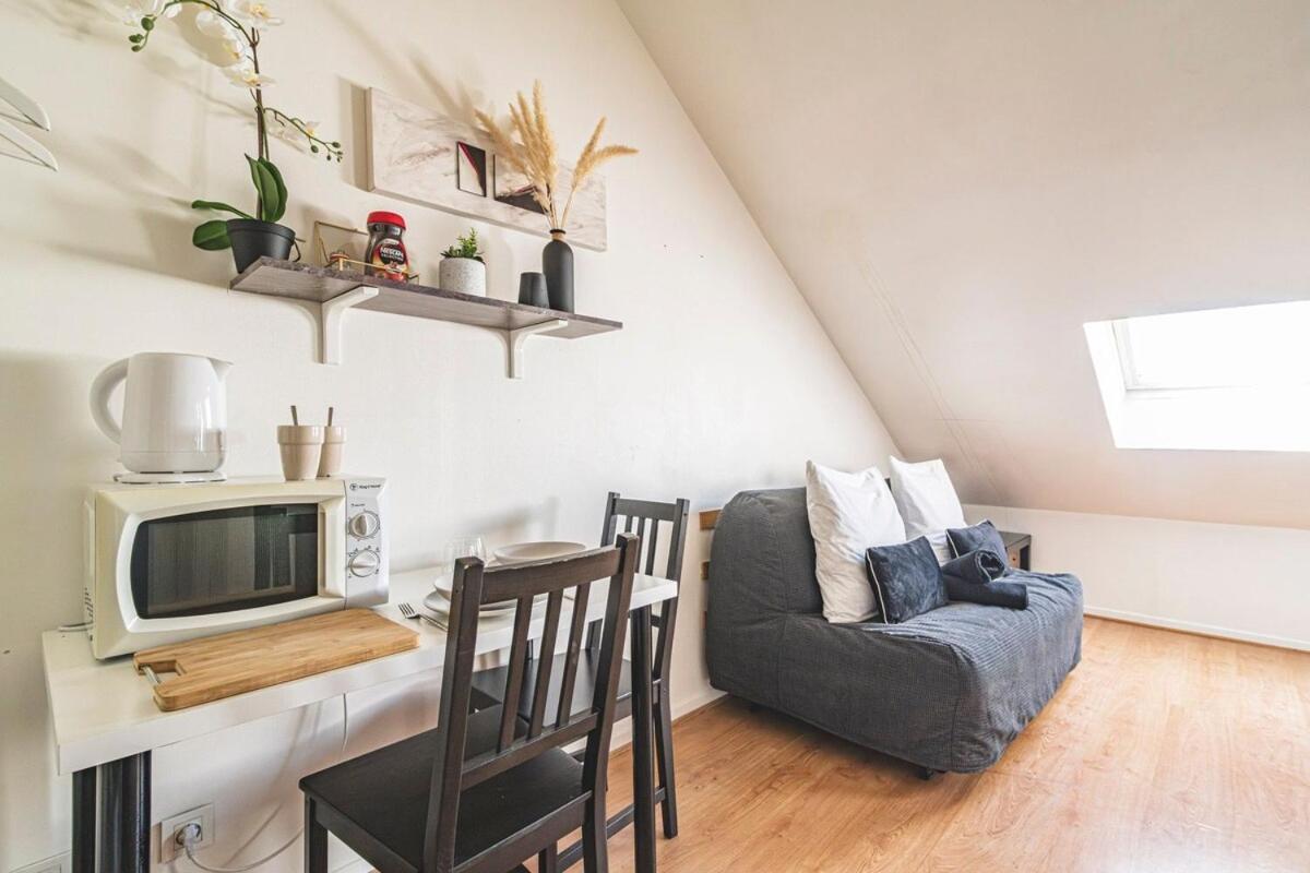 Appartement Colbert 541 Hypercentre - Ideal Couple & Pro - Wifi Debit - Gare, Cathedrale, Commerces, Restaurants & Transports En Commun A Moins De 10 Minutes A Pied *