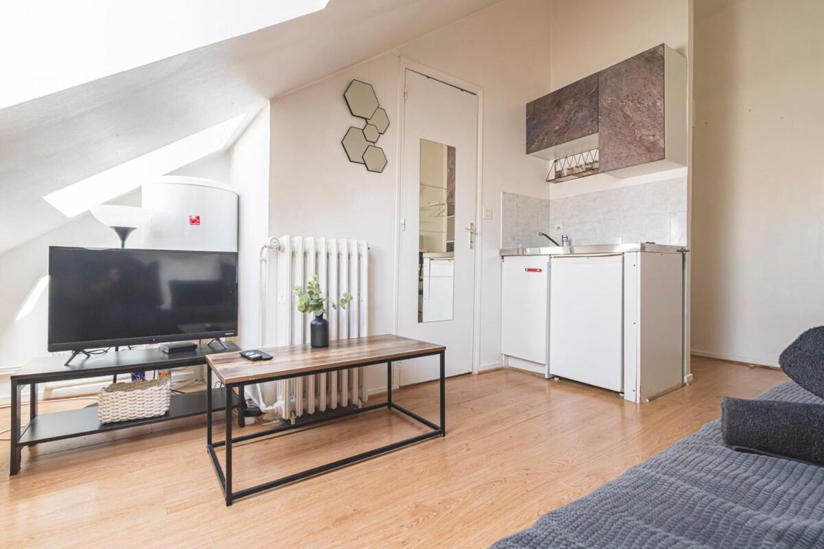 Colbert 541 Hypercentre - Ideal Couple & Pro - Wifi Debit - Gare, Cathedrale, Commerces, Restaurants & Transports En Commun A Moins De 10 Minutes A Pied