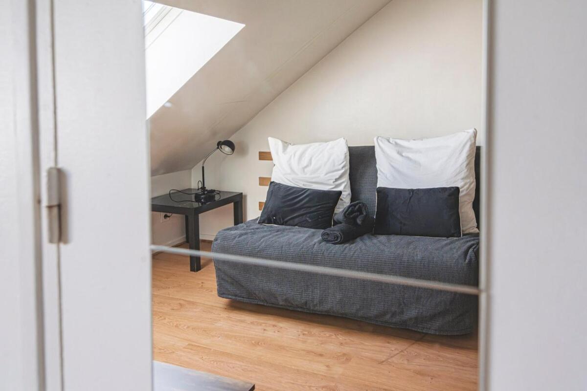 Colbert 541 Hypercentre - Ideal Couple & Pro - Wifi Debit - Gare, Cathedrale, Commerces, Restaurants & Transports En Commun A Moins De 10 Minutes A Pied Appartement Reims